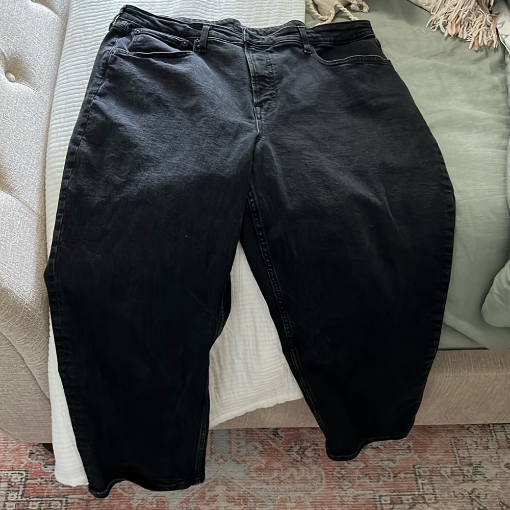 NWOT Black Straight Baggy Jeans